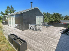 Holiday Home Manni - 800m from the sea in Western Jutland by Interhome